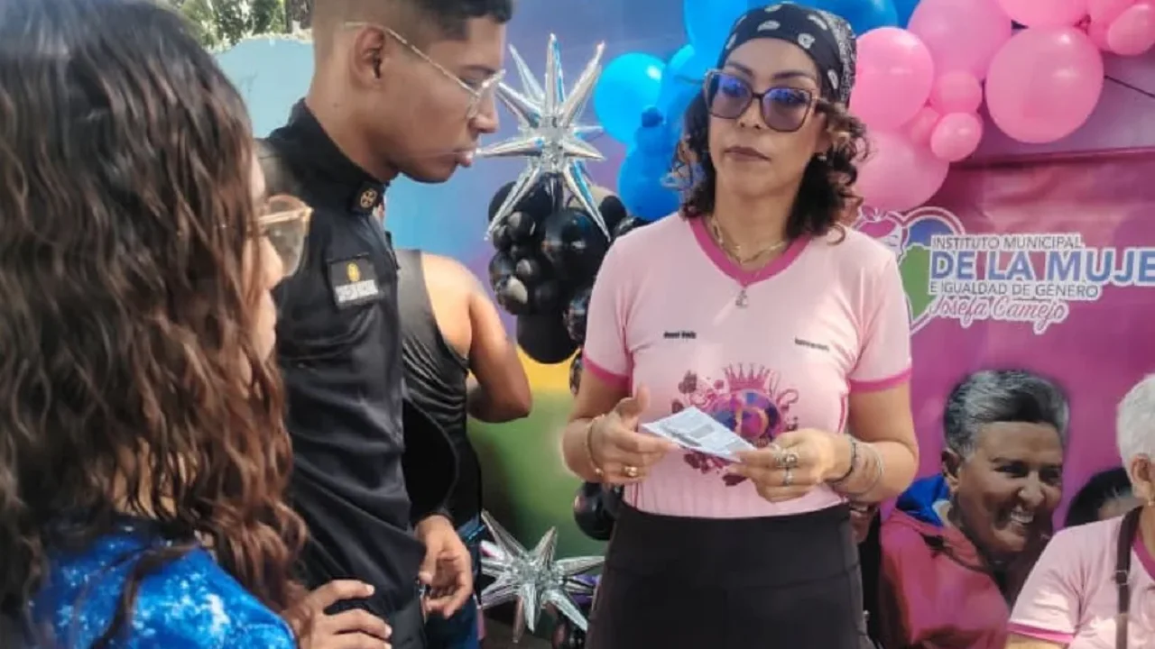 Realizan exitosa expo publicidad de oficios en el municipio Diego Ibarra